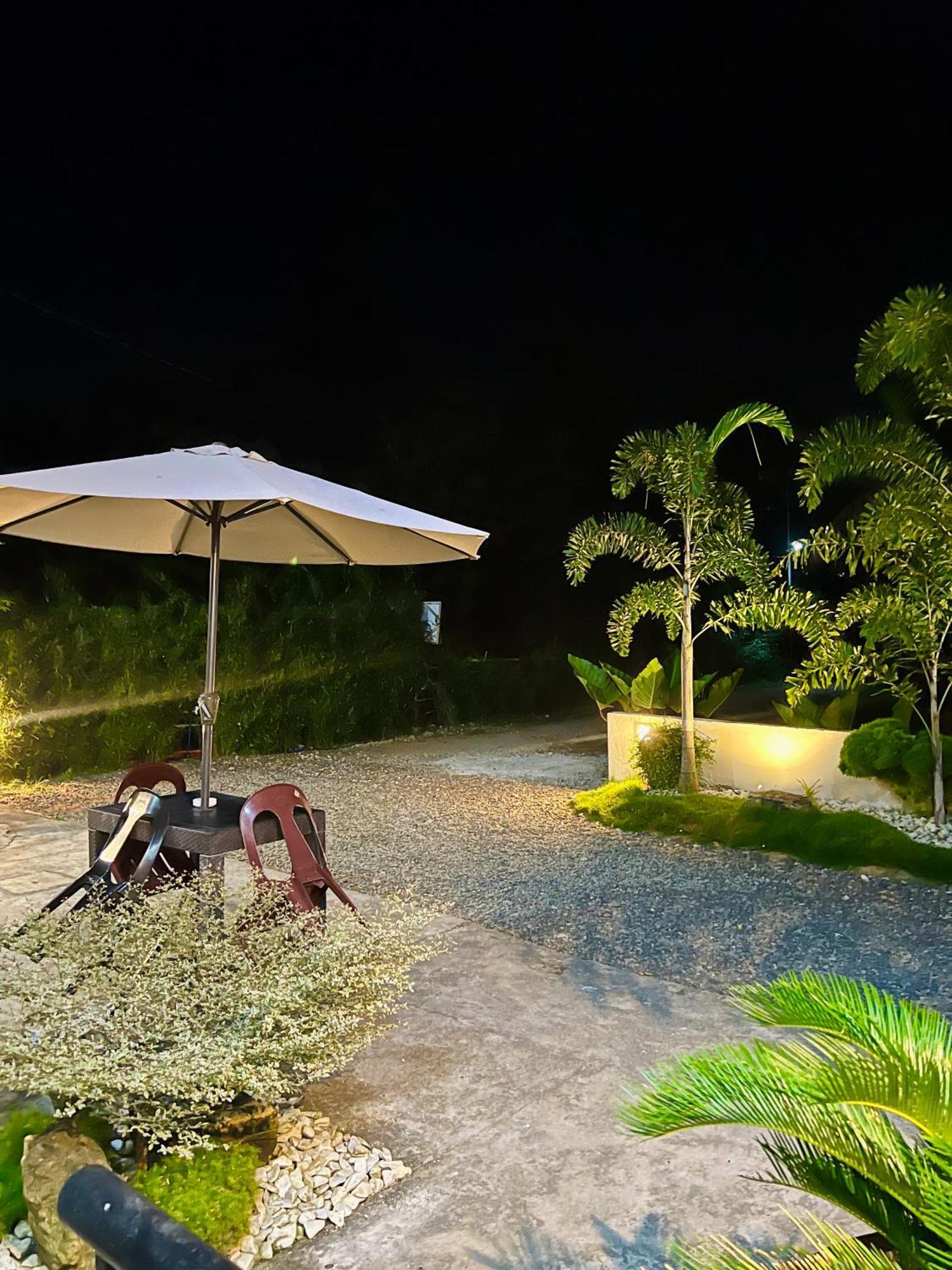Sky Traveller Suites Panglao Exteriör bild